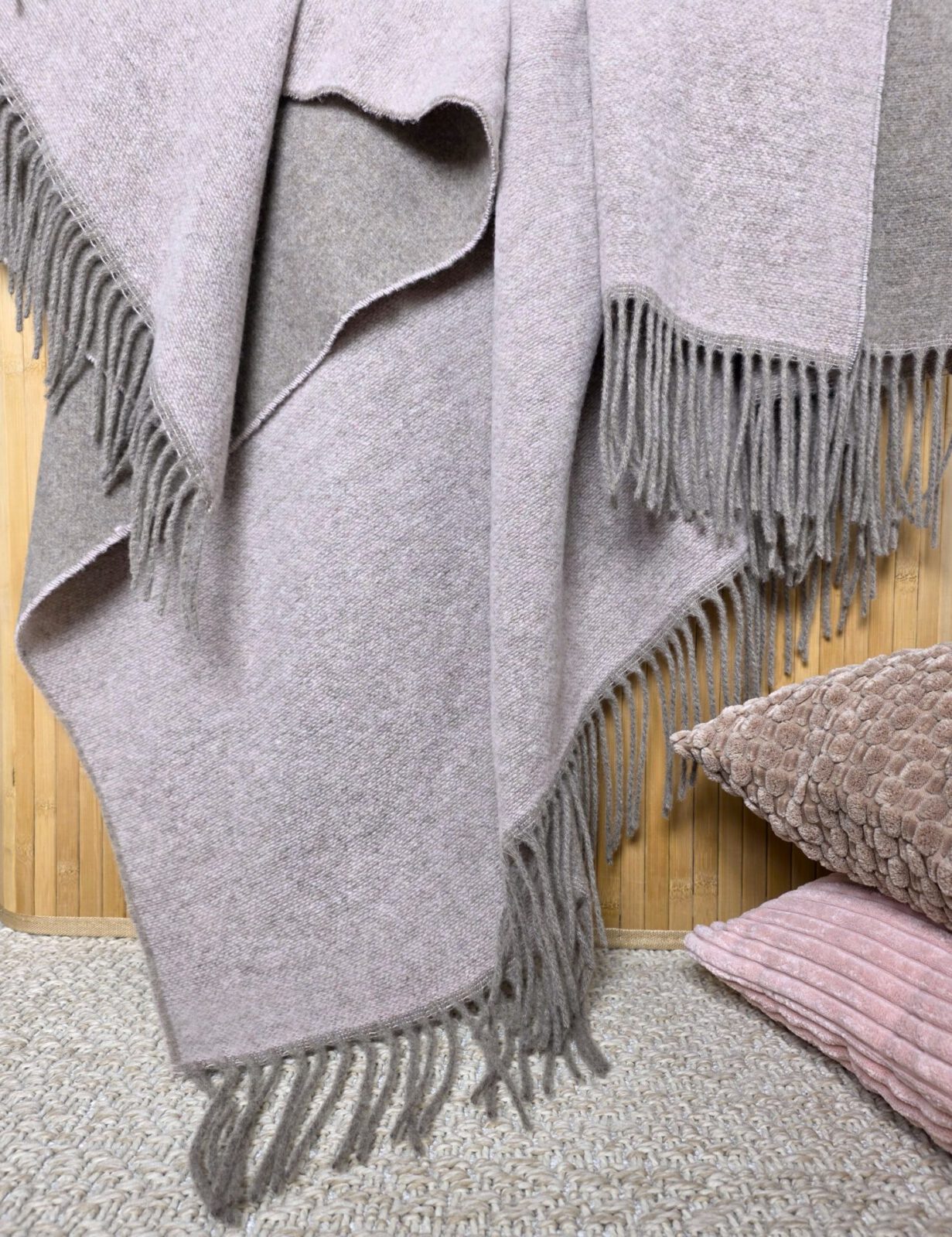 Wolldecken und Wollplaids