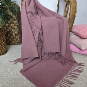 Alternative view of Wollplaid & Wolldecke "Tirol U" altrosa