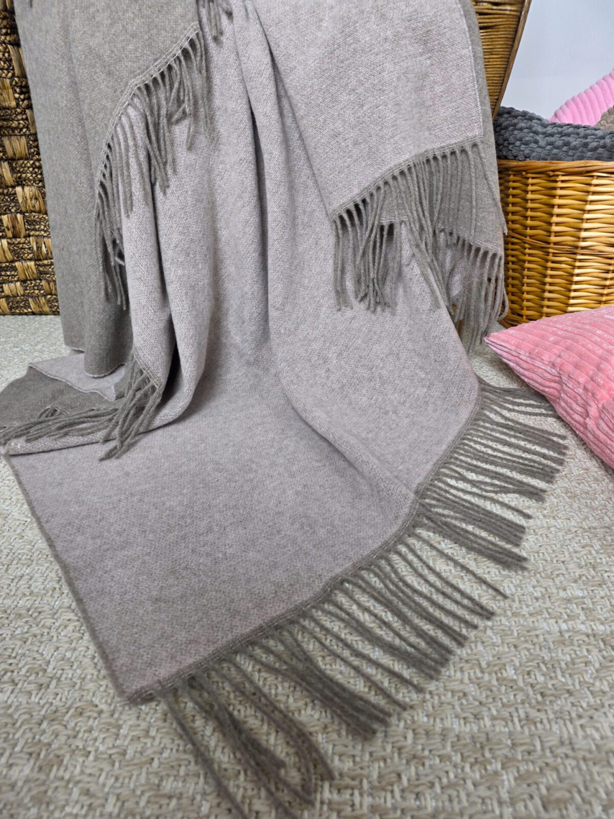 Wolldecken und Wollplaids