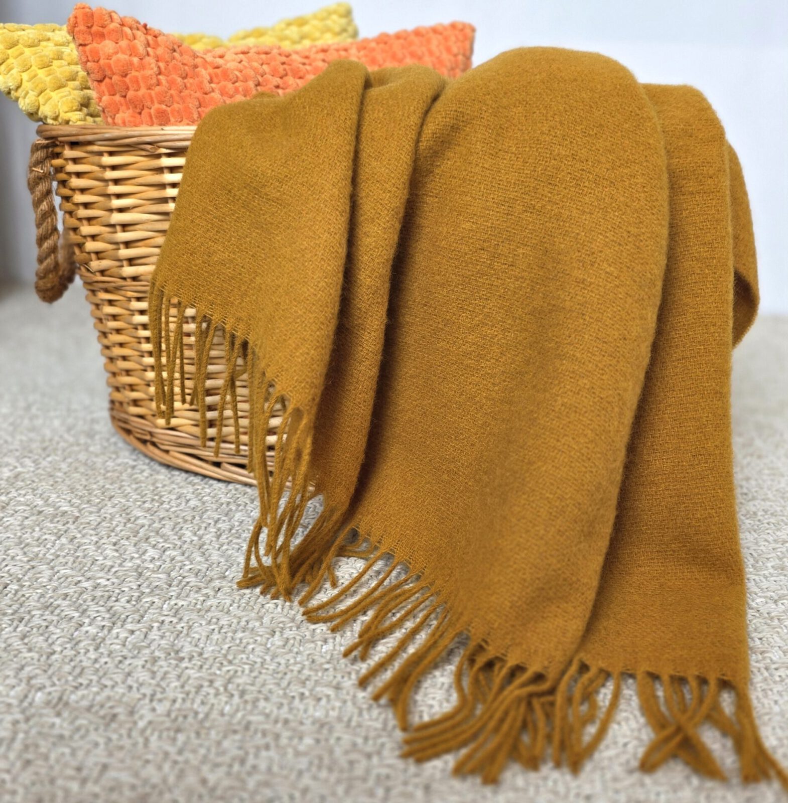 Wolldecken und Wollplaids