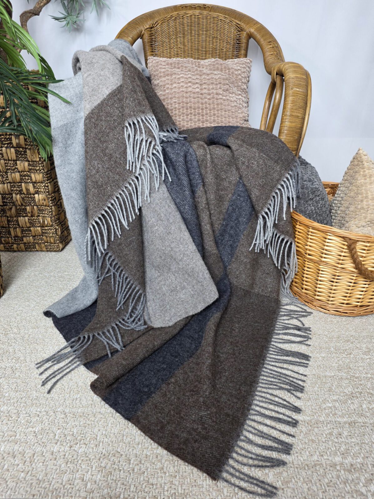 Wolldecken und Wollplaids