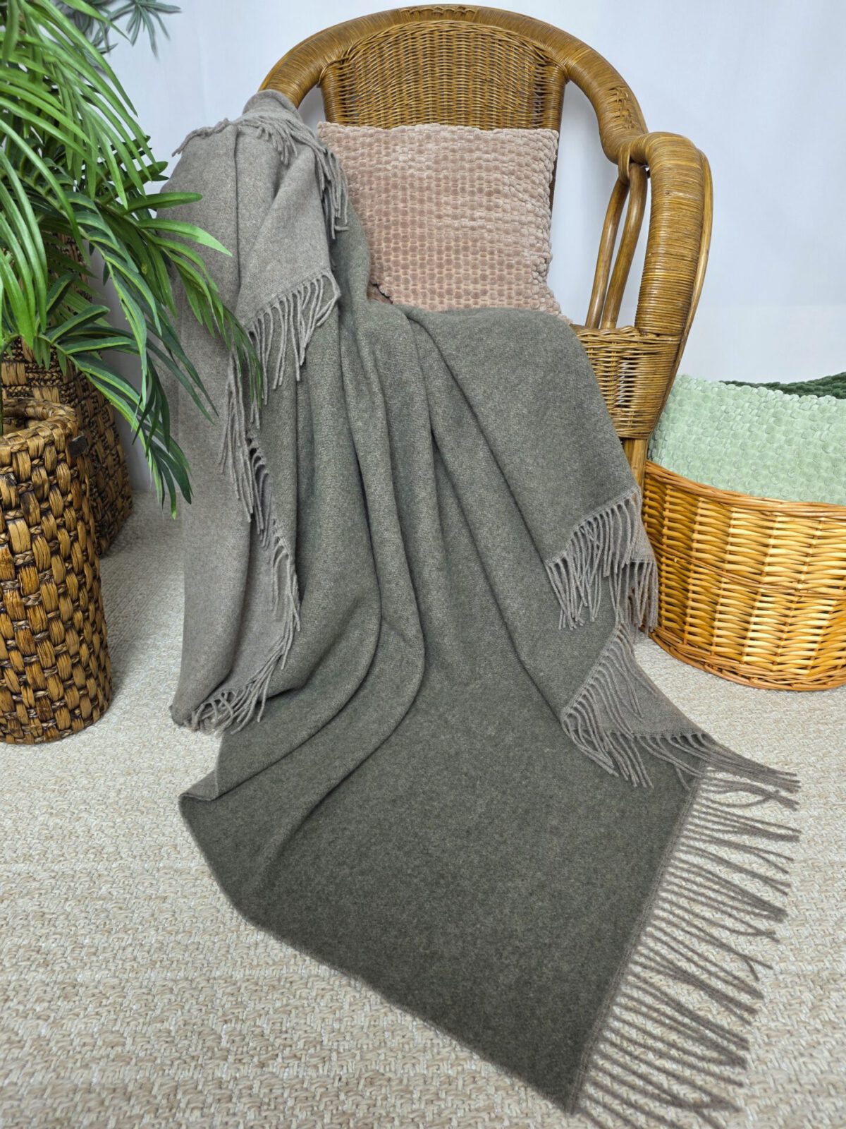 Wolldecken und Wollplaids