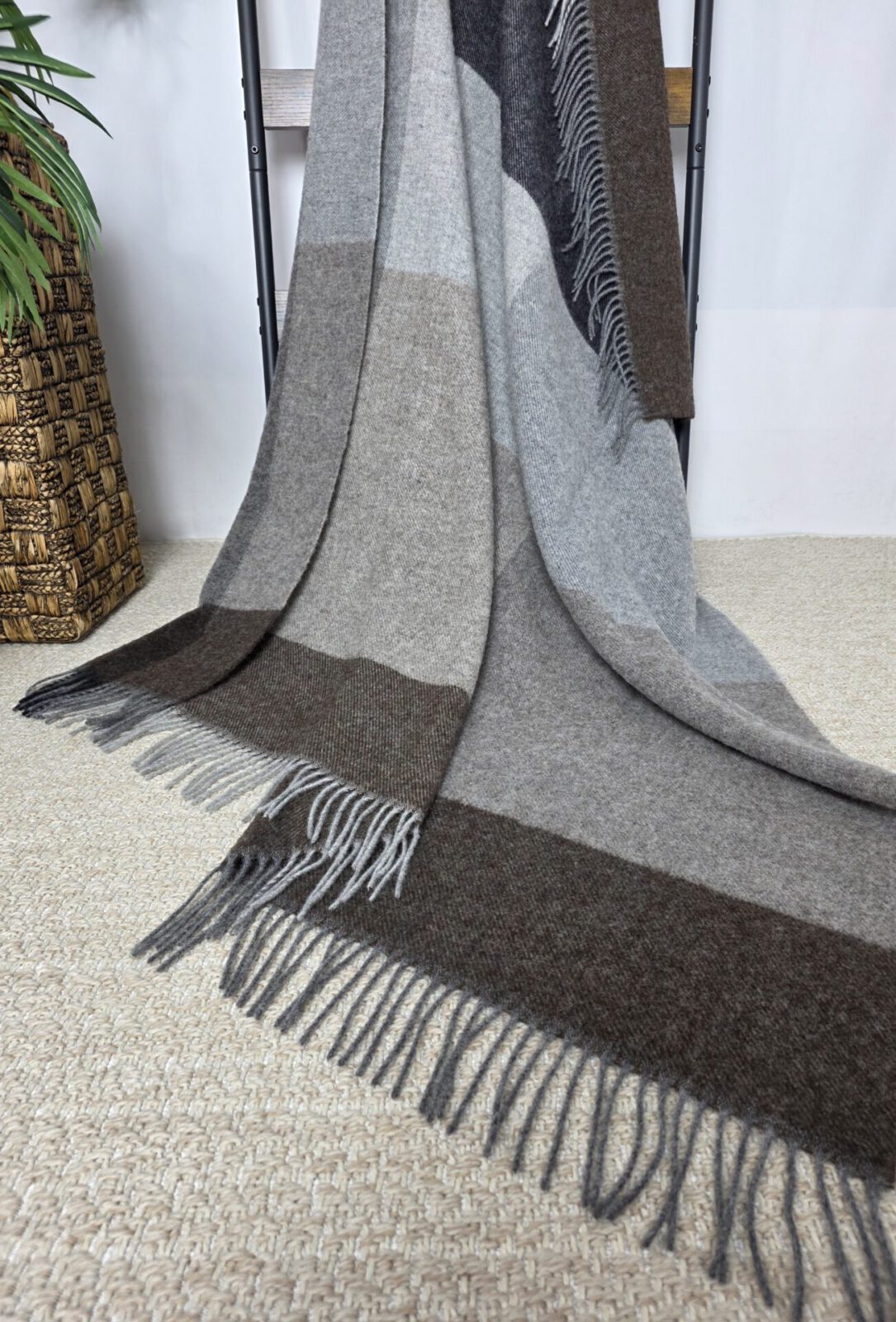 Wolldecken und Wollplaids