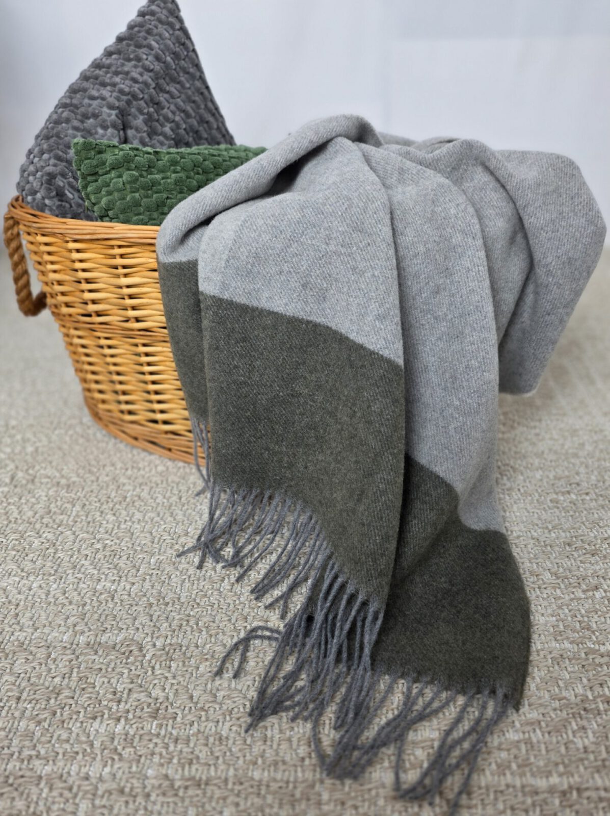 Wolldecken und Wollplaids