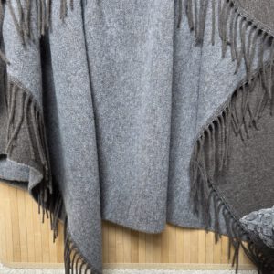 Alternative view of Wolldecke & Wollplaid, 90 % Merinowolle,10% Kaschmir "Faro DF" braun-hellgrau