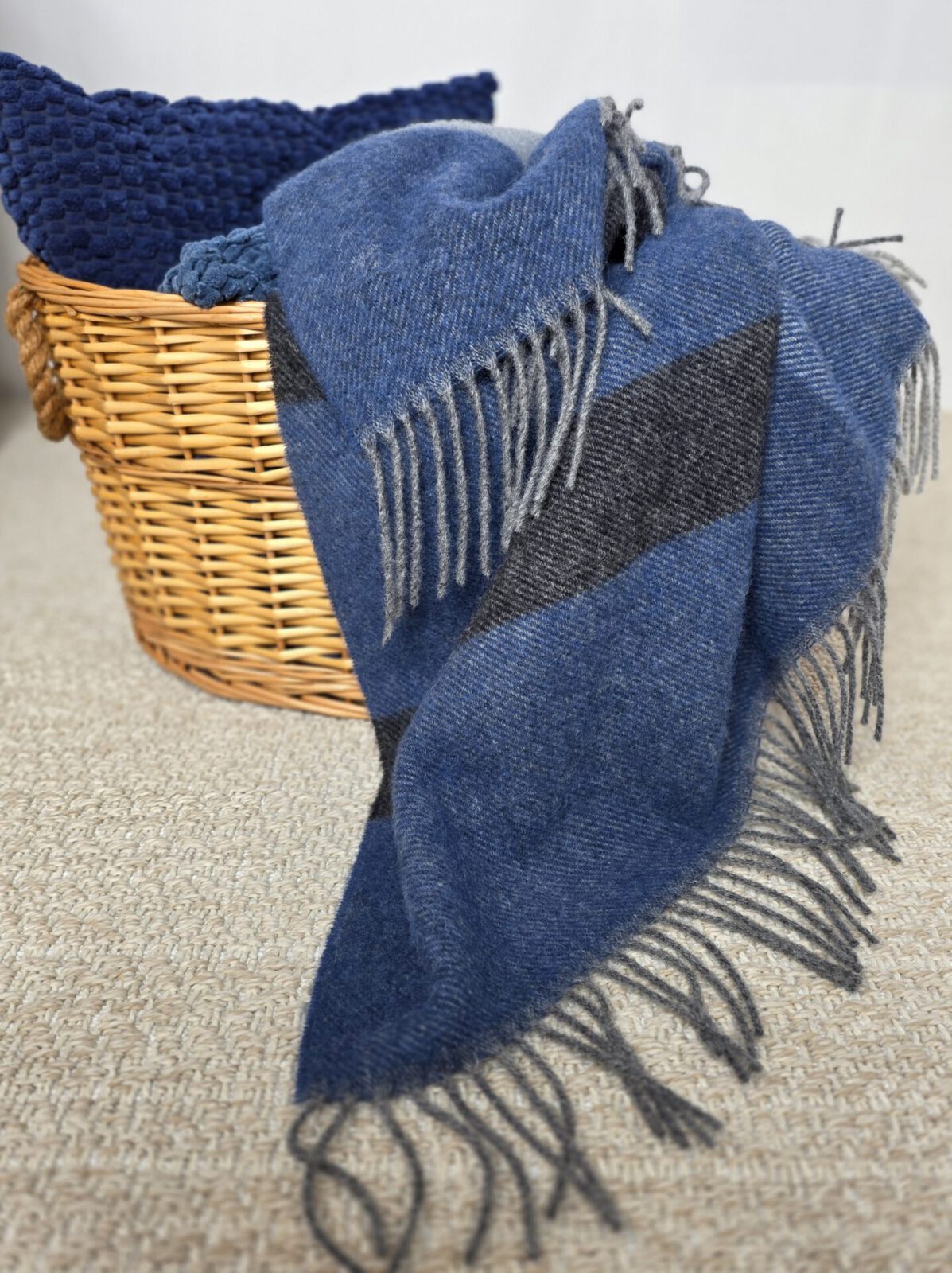 Wolldecken und Wollplaids