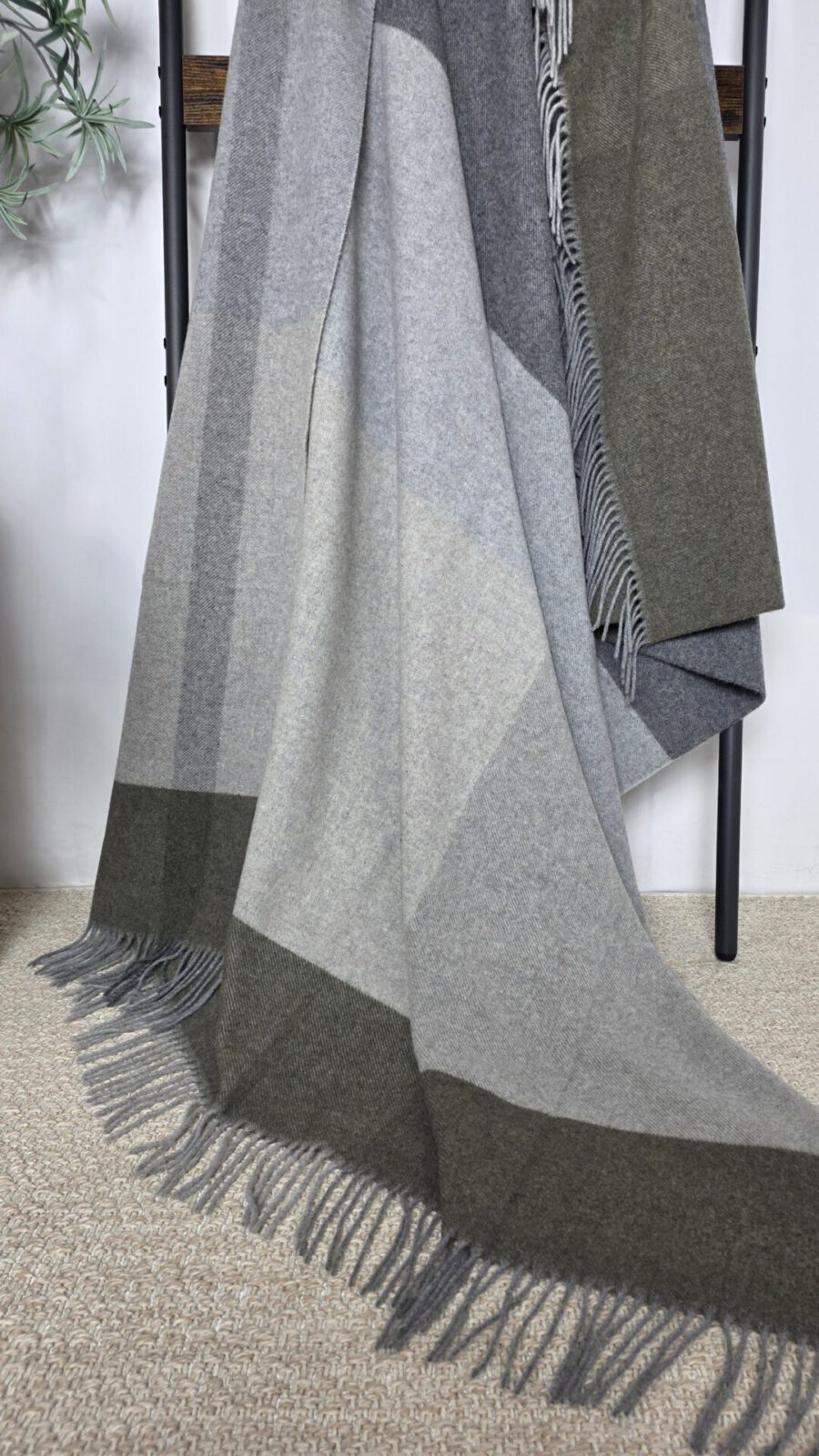 Wolldecken und Wollplaids