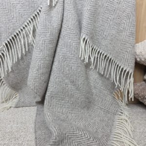 Alternative view of Wollplaid & Wolldecke "Tirol M" taupe