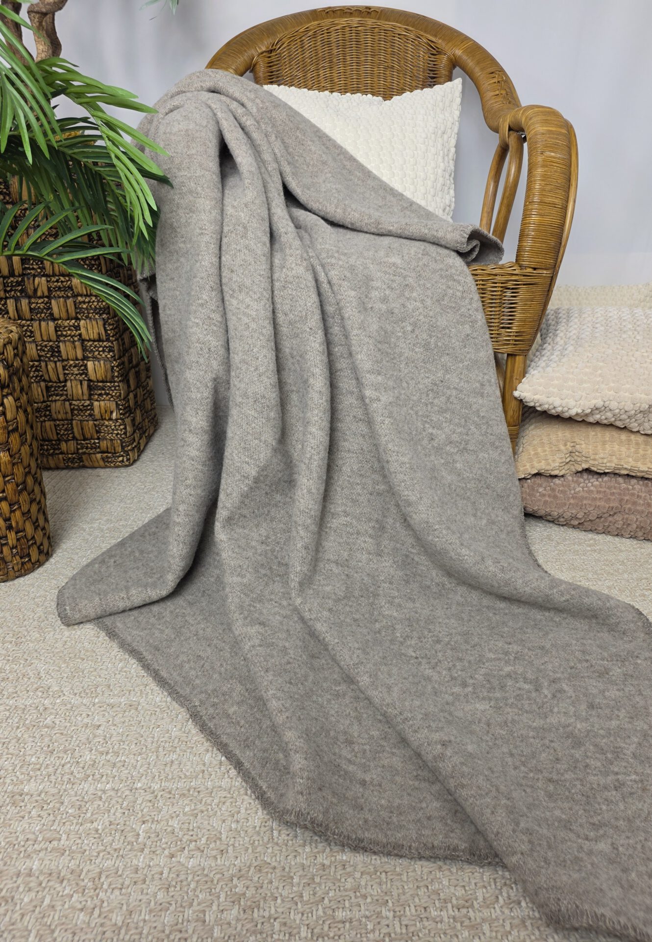 Wollplaid & Wolldecke "Selva U" taupe – Bild 3