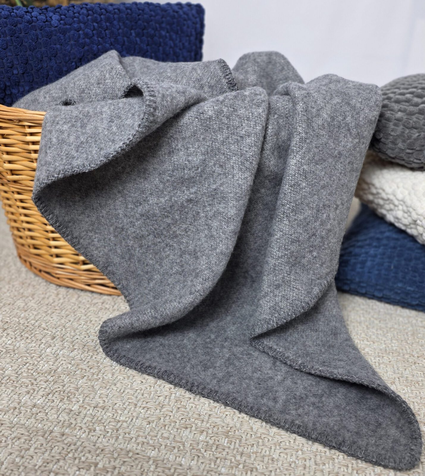 Wolldecken und Wollplaids