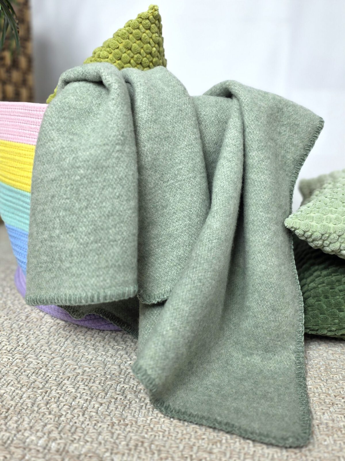 Wolldecken und Wollplaids