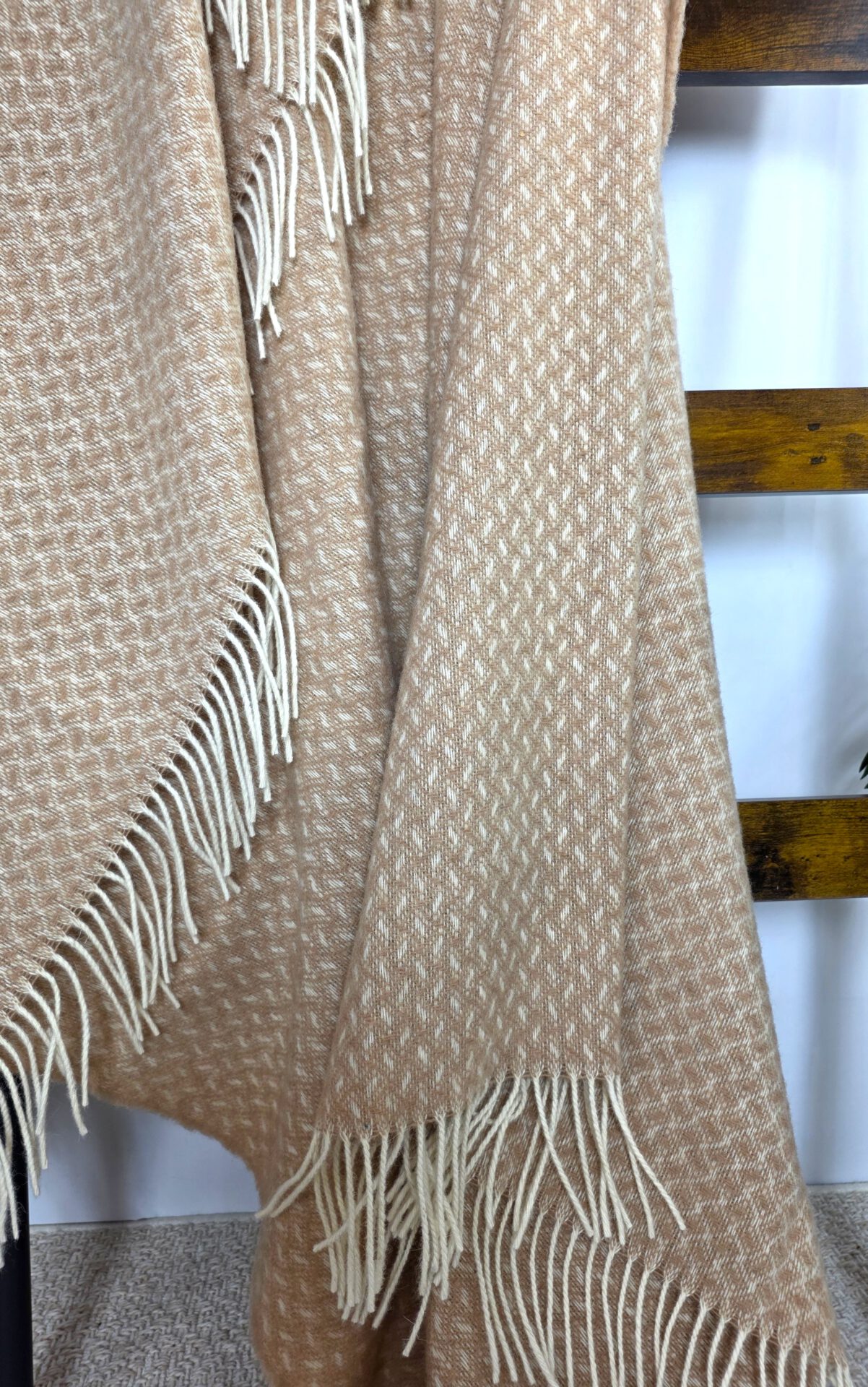 Wollplaid & Wolldecke "Nord L" weiß-beige – Bild 2