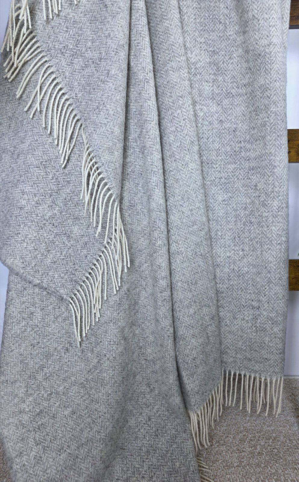 Wolldecken und Wollplaids