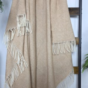 Alternative view of Wollplaid & Wolldecke "Nord C" weiß-beige