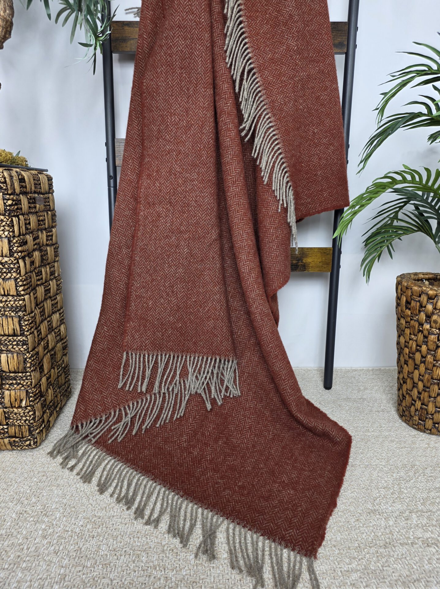 Wollplaid & Wolldecke "Nord A" taupe-ketchup – Bild 2