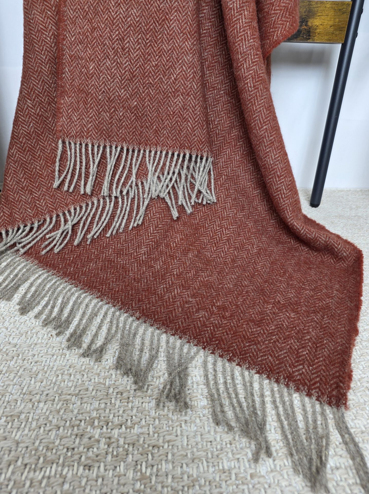 Wollplaid & Wolldecke "Nord A" taupe-ketchup – Bild 3