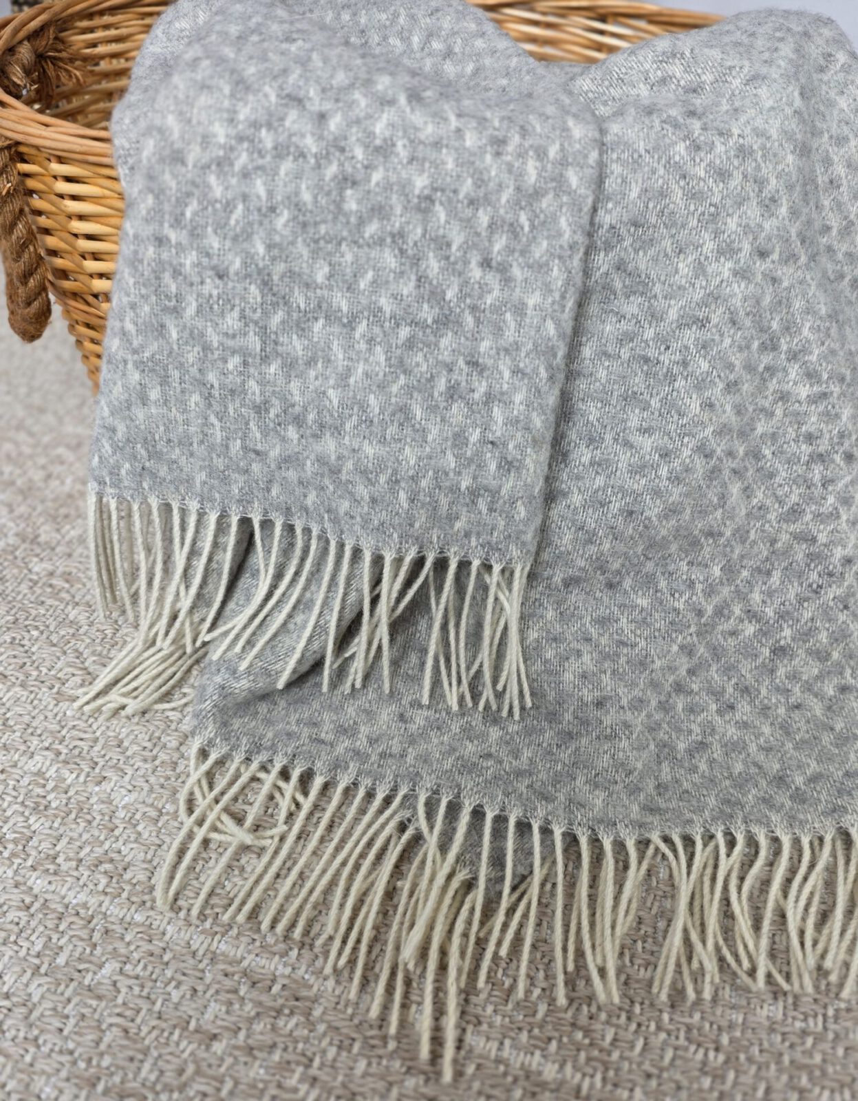 Wolldecken und Wollplaids