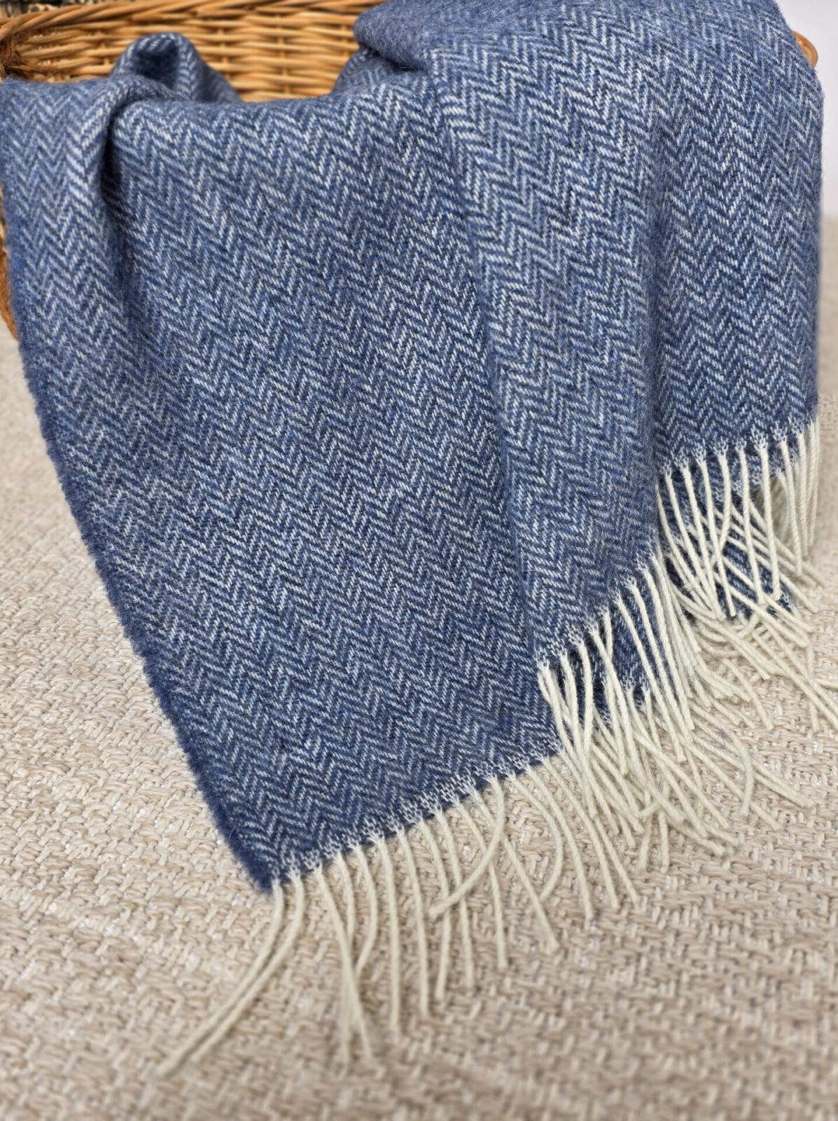 Wolldecken und Wollplaids