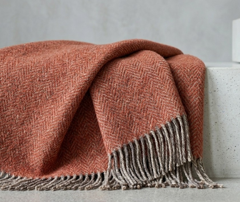 Wollplaid & Wolldecke "Nord A" taupe-ketchup – Bild 5
